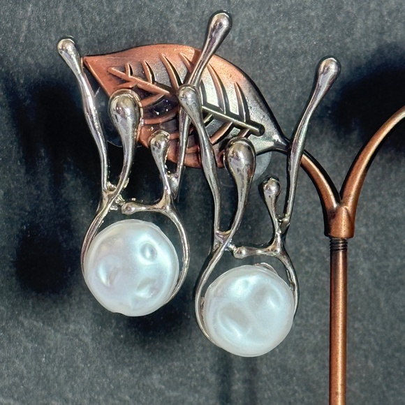 None Jewelry - Earrings Faux White Pearl Polished Silver Post Organic 1-3/4"